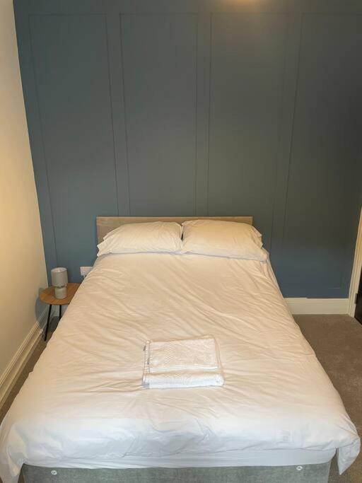 The Mount Holiday home Swansea